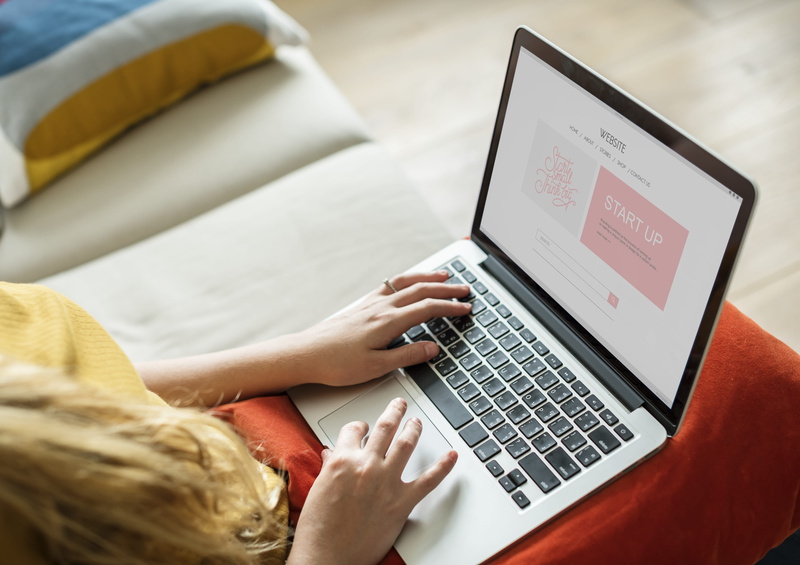 using, remote work, time, device, lifestyles, one person, indoors, technology, surfing the net, human hand, living, communication, planning, leisure, apartment