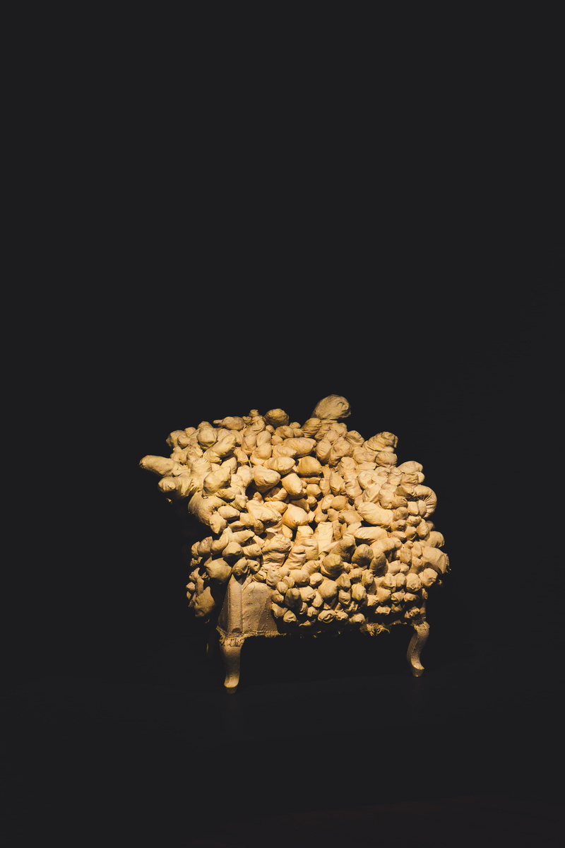 wellbeing, food and drink, black background, no people, snack, healthy eating, freshness, studio shot, nature, cut out, 4K, breakfast cereal, indoors