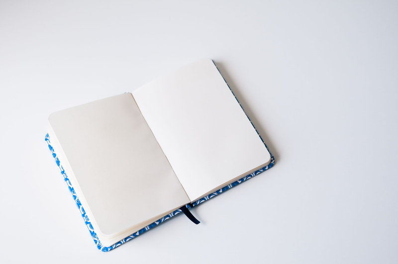 notebook, opened, sheet, book, table, oficina, page, document, no People, backgrounds, writing, copy space, textbook, ring Binder, single Object, space