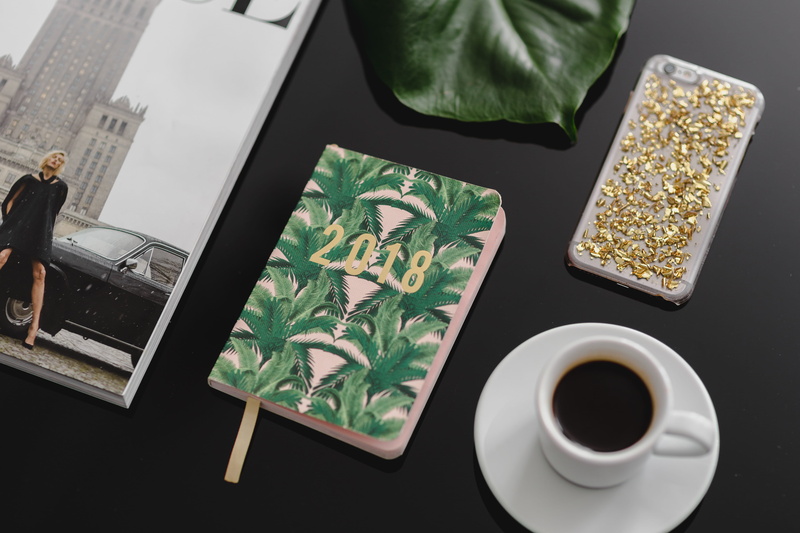5K, top, directly above, note pad, coffee, crockery, coffee cup, digital tablet, agenda, plant, high angle view, no people, wireless technology, technology