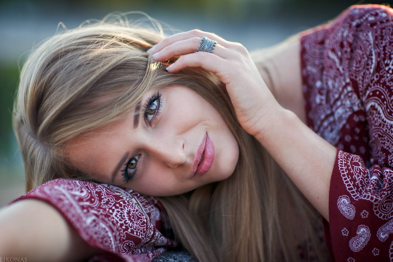 look, Nadine Bauer, 1080P, hair, hand, face, Eikonas