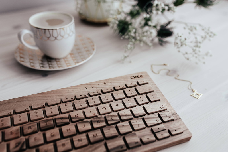 hot drink, caffee, tea cup, refreshment, oree, mug, wood - Material, food and drink, hipster, indoors, cup, office, close-up, drink, computer, freshness