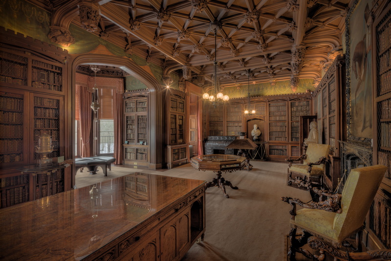 table, room, built structure, history, pedestal, european, arch, luxury, home interior, wealth, 8K, book, ceiling, the past, illuminated, absence, lighting equipment