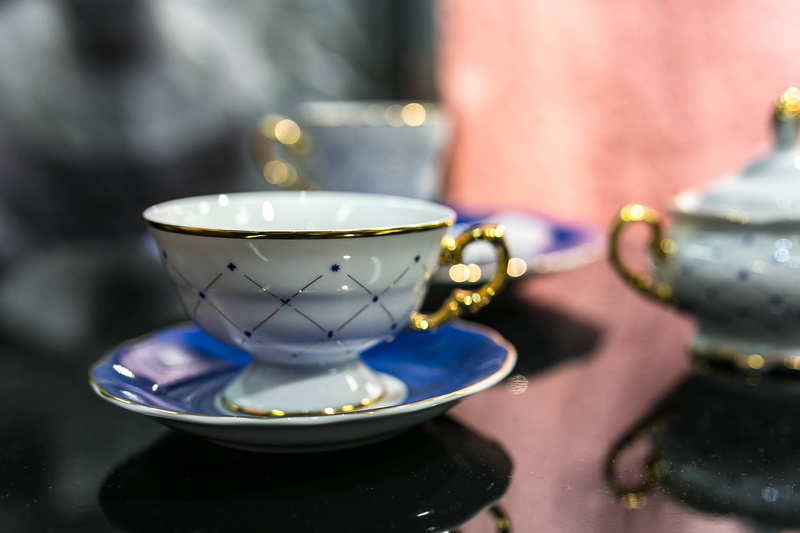 2K, crockery, table, tea - Hot Drink, coffee, ceramics, teapot, close-up, floral pattern, cups, no people, still life, porcelain, fancy, indoors, hot drink