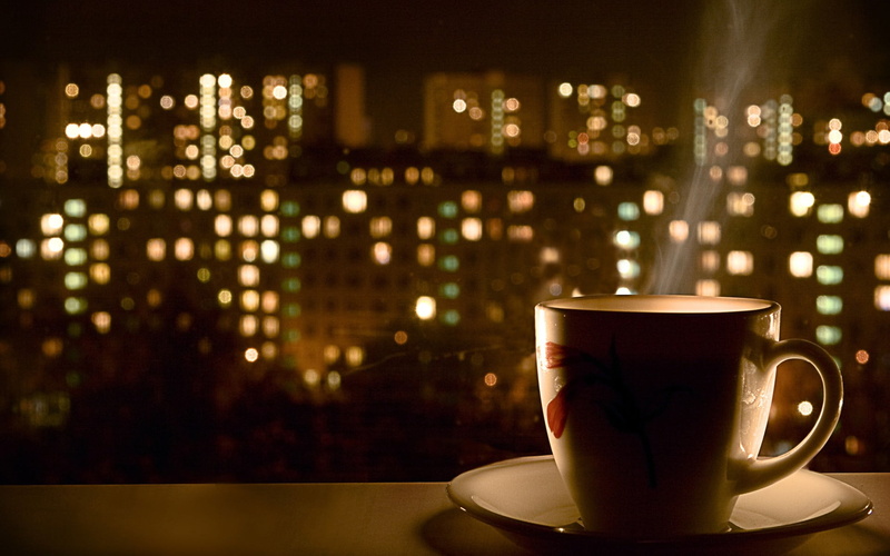 defocused, cafe, cup, 1080P, city, smoke, focus on foreground, no people, white, table, tea cup, coffee cup, indoors, close-up, lights, crockery, hot drink