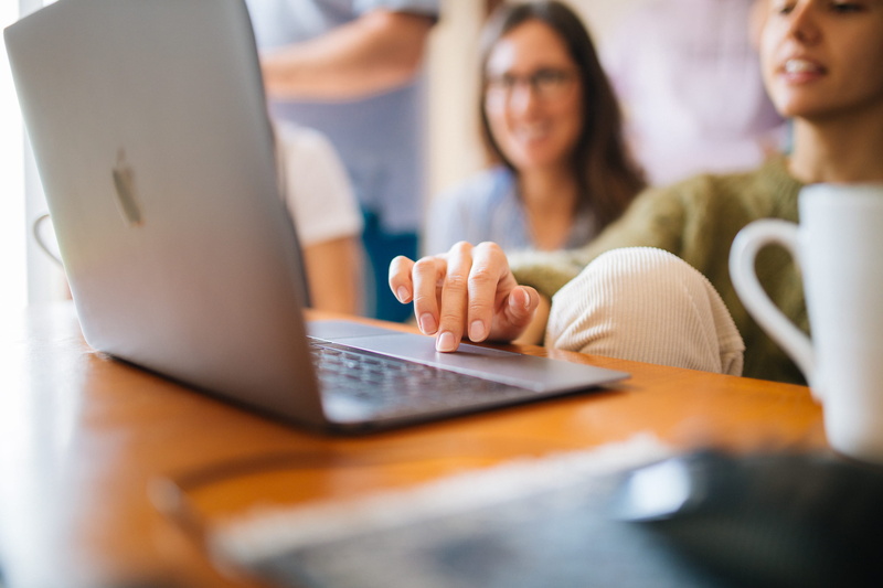 using, indoors, sit, women, blur, electronic, technology, females, photo, focus, hand, using laptop, adult, casual clothing, close, desk, sitting, laptop
