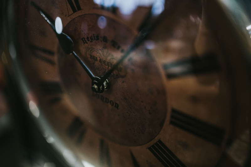 home, wood - material, day, 2K, beautiful, arts culture and entertainment, obsolete, focus on foreground, selective focus, history, close-up, time, number