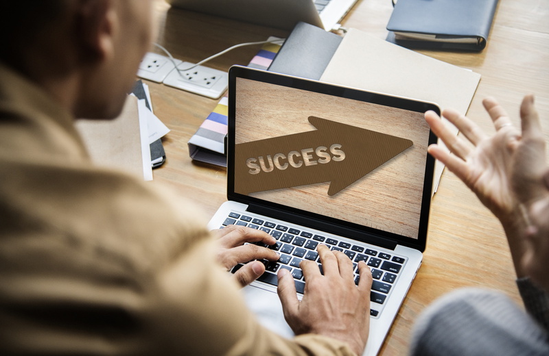 males, young men, adult, coworker, profit, company, finance, success curve, startup, selective focus, people, women, using laptop, communication, hand