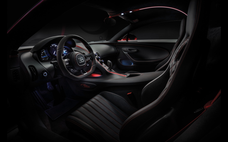 steering wheel, car, luxury, control panel, gearshift, indoors, motor vehicle, mode of transportation, 4K, speedometer, no people, 2019, supercar, glass - material