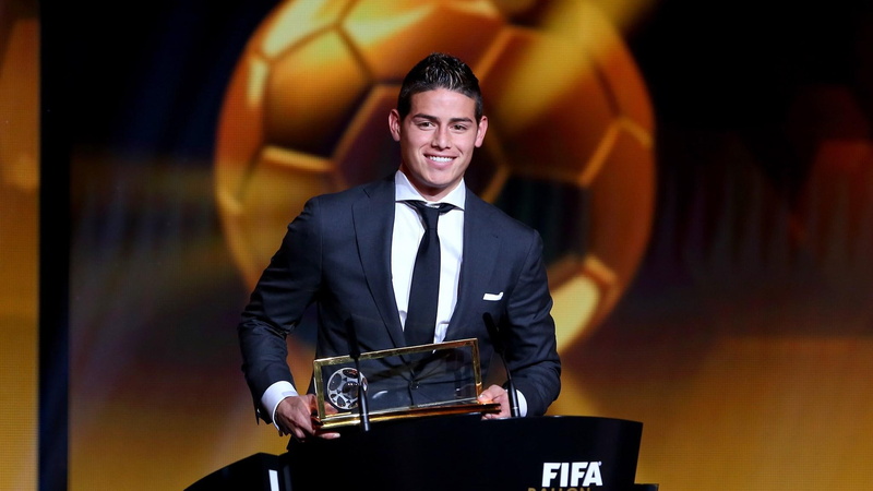 colombia, men, 2015, rodriguez, madrid, accepts, puskas, s, fifa, real, ballon dor, 1080P, winner, james rodriguez, award, suit, football, dress, james