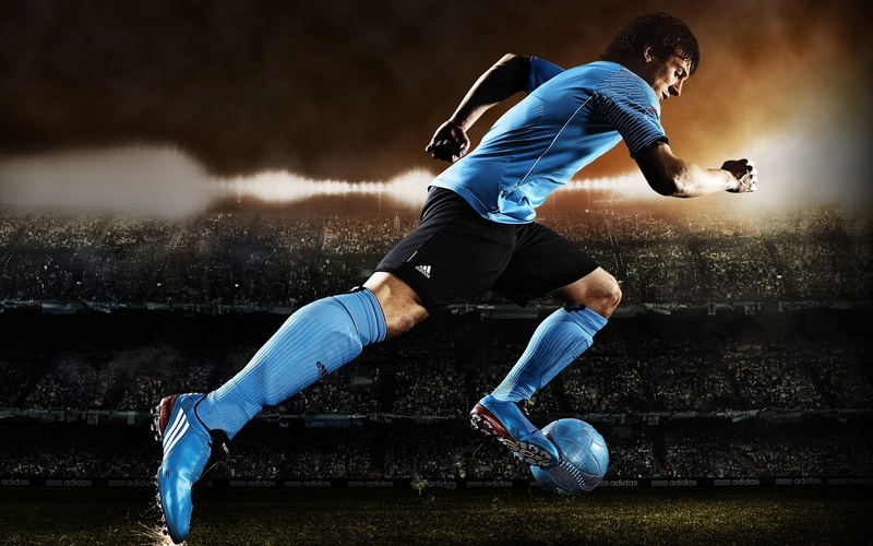 stadium, 1080P, sport, vitality, sports clothing, night, mid-air, legendary, Football, effort, pl, adult, competition, blue, young men, messi, s, athlete