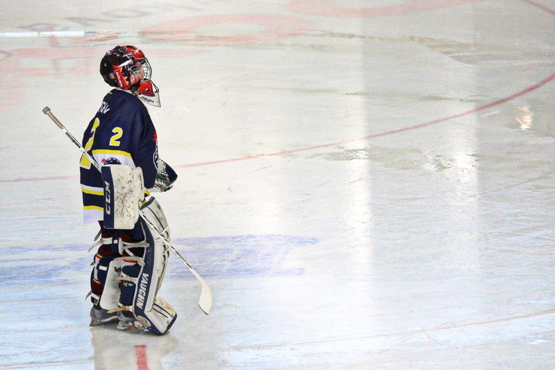 skates, one person, day, ice skating rink, helmet, ice, standing, childhood, occupation, hdr, pupils, sports helmet, slovakia, goalkeeper, cold temperature