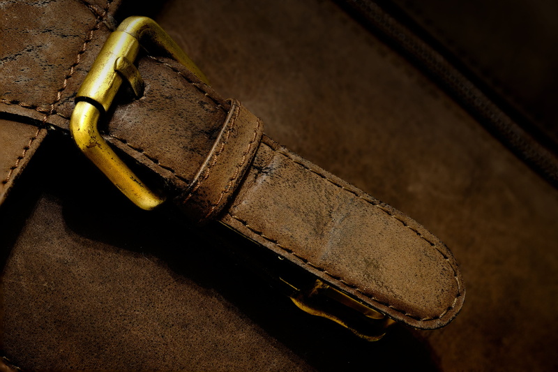 brown, personal accessory, leather goods, man made, leather, two objects, sure, buckle, closure, fitting, bag, luggage, closed, man made object, briefcase