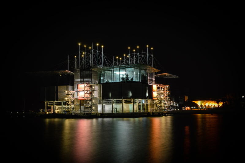 river, travel, seaman, illuminated, europe, agua, city, oceanarium, outdoors, 5K, built structure, portugal, no people, building, harbor, portugues, encyclopedia