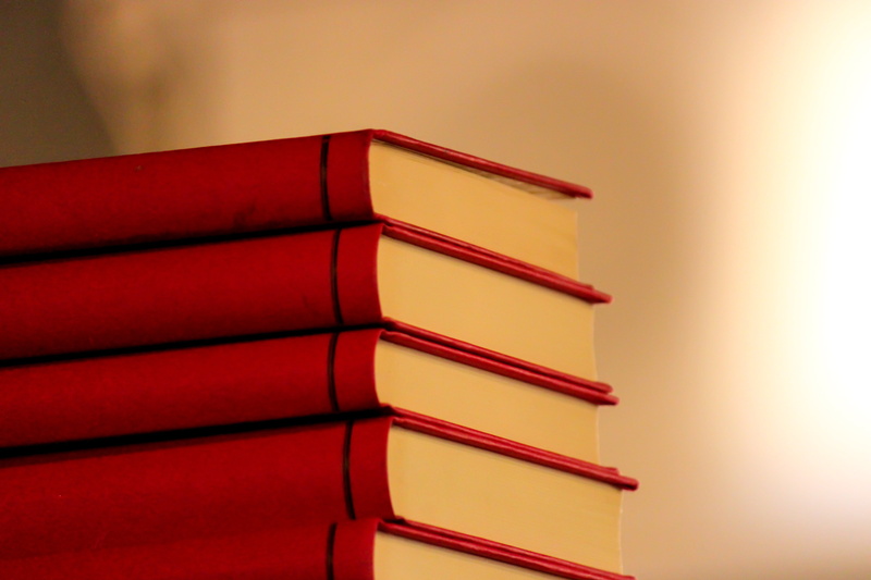 red, 5K, education, studio shot, learning, stack, wisdom, textbook, books, indoors, still life, knowledge, hardcover, learn, repetition, reading, home interior