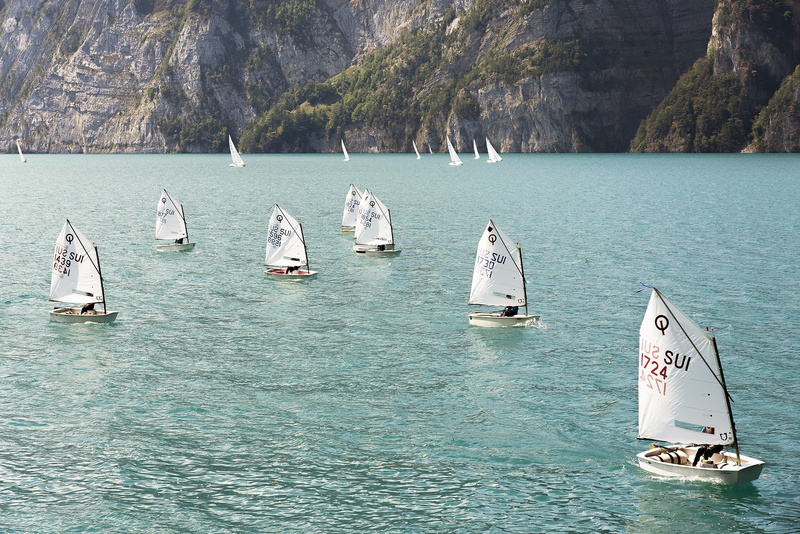 children sailing, nature, sailing boat, mode of transportation, travel, water, yacht, sailing, plant, mountain, sailboat, beauty in nature, floating on water