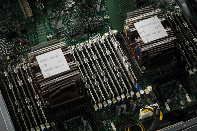 processor, DIMM, 720P, Intel, technology, Windows Server, Xeon, data, cloud computing, hardware, server, internet, RAM (Computing), network