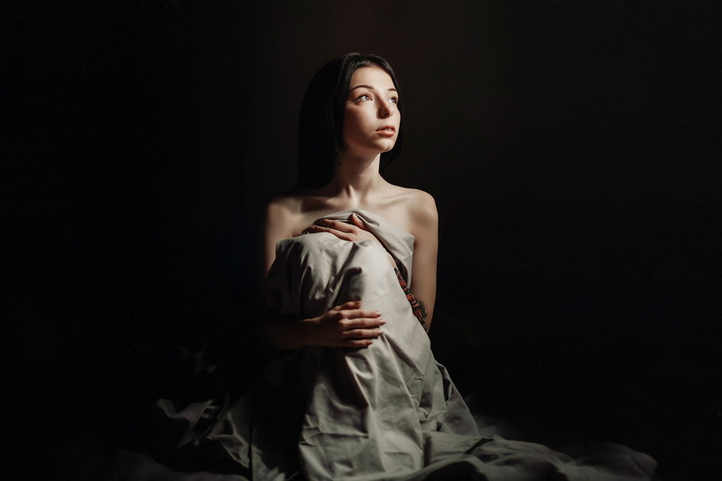 women, 1080P, arms on chest, strategic covering, model