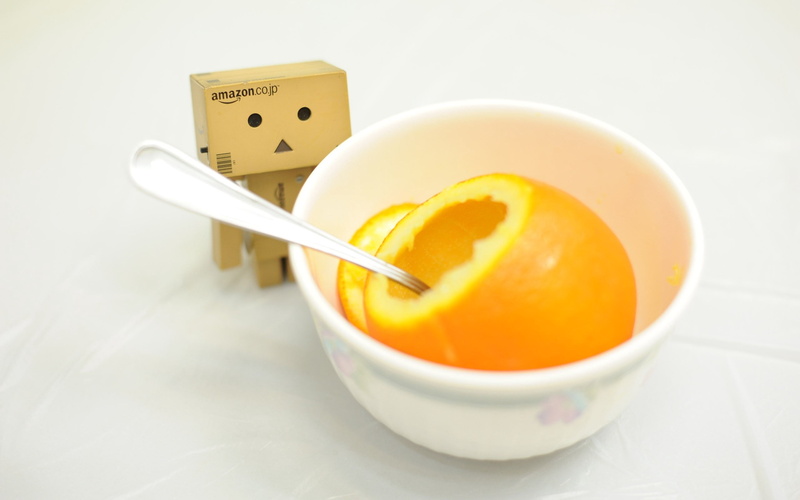 eating, kitchen utensil, bowl, robot, orange Color, still life, dieting, studio shot, fruit, wood - Material, breakfast, healthy Eating, wellbeing, close-up