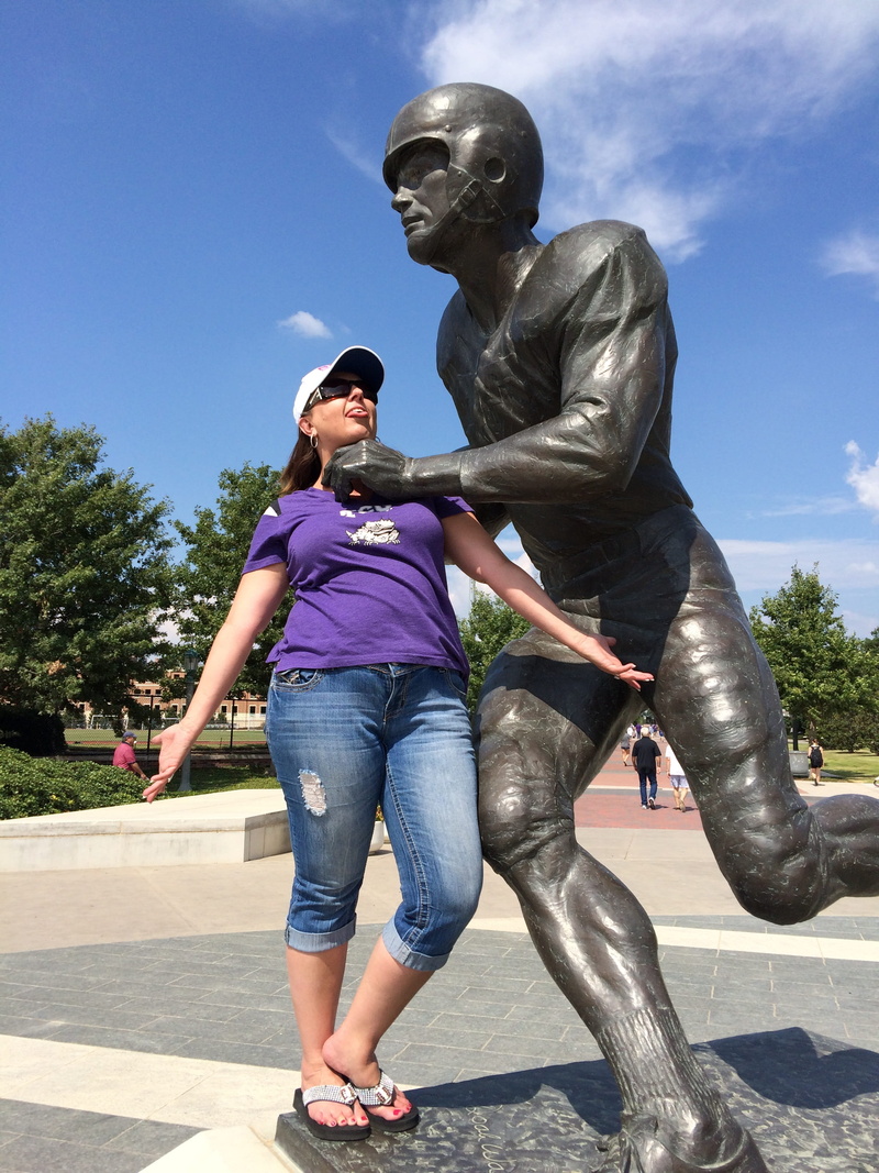 statue, togetherness, fake, people, two people, sculpture, human representation, football stadium, caucasian, leisure activity, outdoors, tcu, purple, emotion