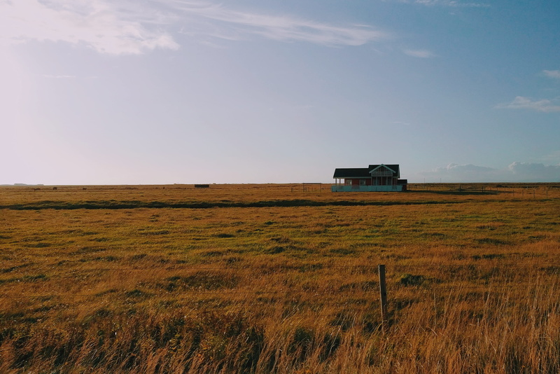 plant, houses, environment, cloud - sky, transportation, beauty in nature, mode of transportation, grass, 4K, no people, mobilephone, day, tranquil scene
