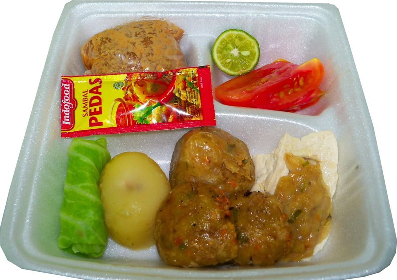 plate, healthy eating, 1080P, vegetable, serving size, freshness, pepper, ready-to-eat, lunch box, high angle view, meal, salad, tray, fruit, red, no people