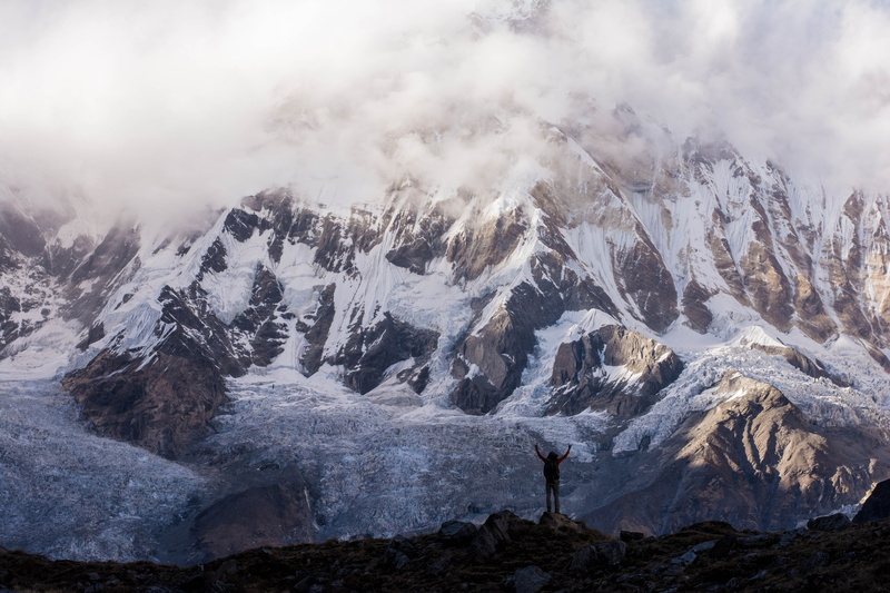 environment, hiking, travel, top, sky, snow, mountain Range, covered, outdoors, cloud, beauty in nature, cloud - sky, near, hands, daytime, accomplishment