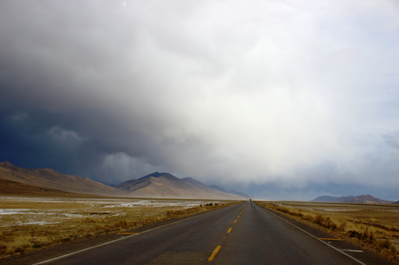 spa, road trip, climb, achieve, centered, tranquil, the way forward, day, road, vanishing point, green, range, wander, exploration, landscape, sky, cloud - sky