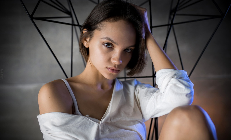 clothing, face, young women, adult, women, Maria Dyomina, Vladimir Nikolaev, Maria Demina, real people, beauty, indoors, brunette, looking at camera, front view