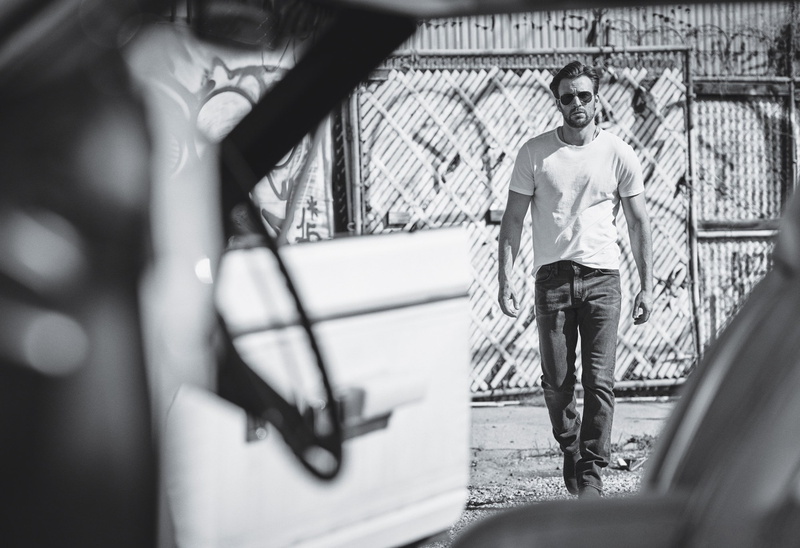 1080P, photoshoot, glasses, actor, Chris Evans, InStyle, t-shirt, Matthew Brookes, black and white, jeans