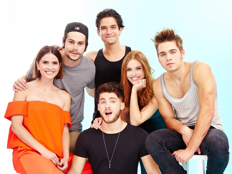 variation, fun, young Women, isolated, beautiful, joy, male Beauty, men, multi-Ethnic Group, Holland Roden, medium Group Of People, relaxation, gray, student