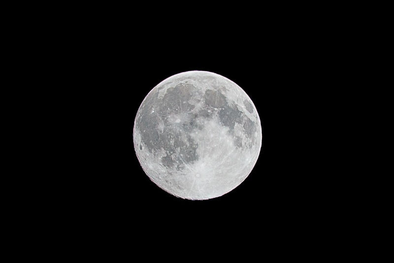 full Moon, geometric shape, outdoors, space, circle, shape, night, dark, full, beauty in nature, planet - Space, gray, astrology, night sky, bright, astronomy
