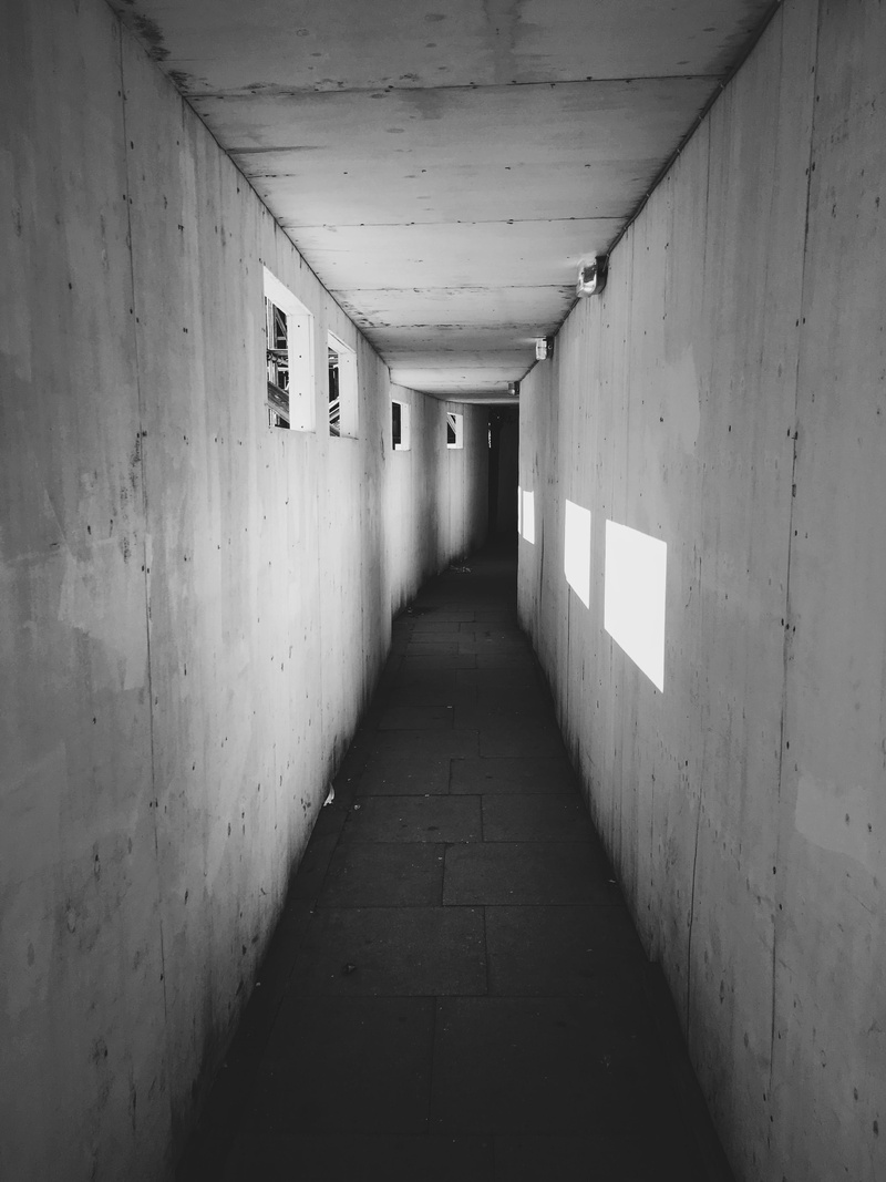 corridor, escape, travel, arcade, Underground, exit, wall, diminishing perspective, Entrance, 4K, built structure, day, Tunnel, direction, flooring, light at the end of the tunnel