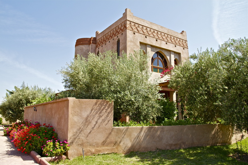 old, flowerbed, architecture, moroccan, day, water, flower, green color, arabic, morocco, house facade, oriental, ornament, structure, sunlight, outdoors