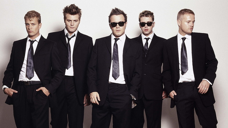 suit, front view, team, leadership, professional Occupation, standing, 1080P, glasses, studio Shot, serious, indoors, formalwear, well-dressed, multi-Ethnic Group