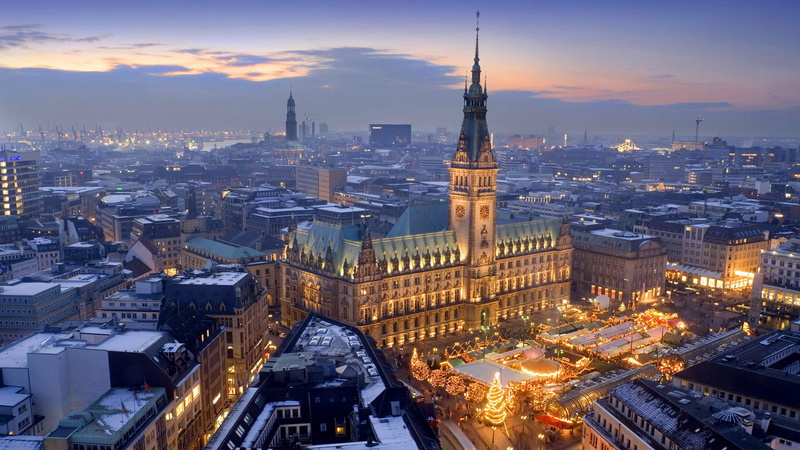 crowded, Germany, tall - high, high angle view, office building exterior, Hamburg, tourism, market, house, urban skyline, building, 1080P, holiday, town hall
