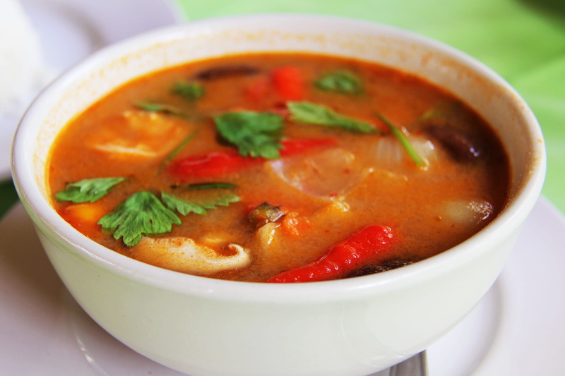 gourmet, food, prawn, dinner, freshness, garnish, tomato, meat, lunch, food and drink, fruit, thai, hot, vegetable, restaurant, soup, healthy eating, white