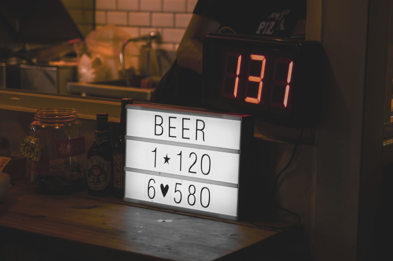 glass - material, information, business, taipei, container, indoors, information sign, decoration, bar, sign, 4K, white, club, communication, drink, text