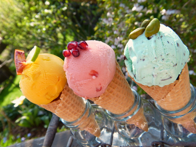 unhealthy eating, food, ready-to-eat, ice cream, glass, ice cream flavors, indulgence, freshness, ice, sugar, make break, holiday, bio, close-up, out, ice cream cone