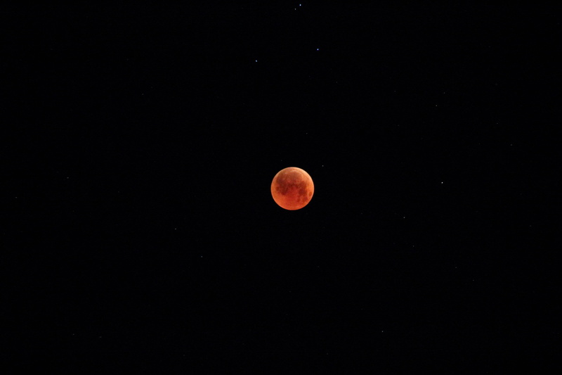 5K, backgrounds, circle, meteor Crater, blue, astrophotography, astronomy, science, full Moon, red, sky, space, black, moon Surface, moonlight, nature
