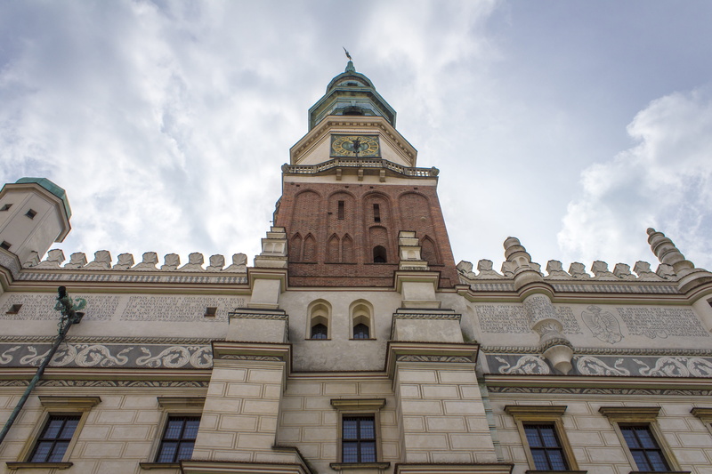 spire, old town square, outdoors, the past, travel, buildings, city, poznan, history, courthouse, built structure, architecture, building exterior, belief