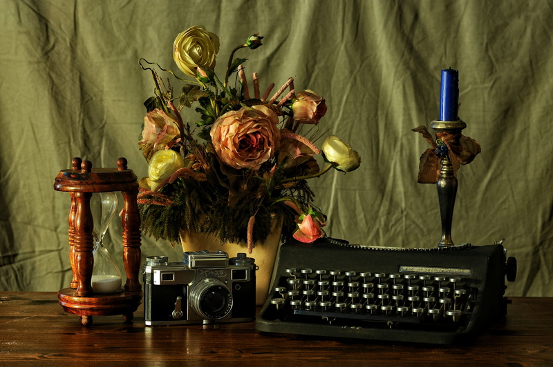 table, wood - material, no people, to write, music, furniture, desk, arts culture and entertainment, hourglass, retro styled, texture, day, still life