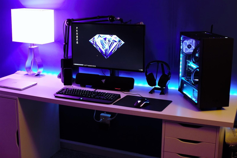 music, electrical equipment, computer equipment, 720P, keyboard, workspace, domestic room, technology, indoors, flat screen, liquid-crystal display, screen