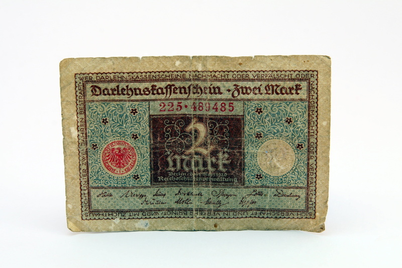 studio shot, history, no people, up, valuable, profits, islam, isolated, paper currency, costs, architecture, financial, antique, value, macro, bills, cut out