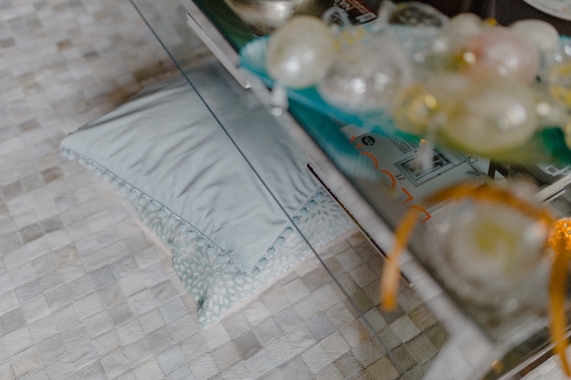 large group of objects, transparent, high angle view, plastic bag, cost, close-up, bag, selective focus, table, 5K, sofa, interior, food and drink, day