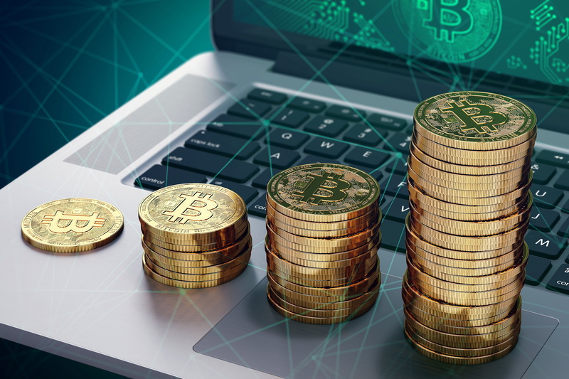 5K, btc, bitcoin, laptop, stack, coins, notebook