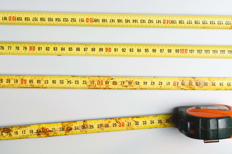 full frame, studio shot, container, distance, meter, day, equipment, measure, dimension, instrument of measurement, close-up, 2K, white color, size, metric