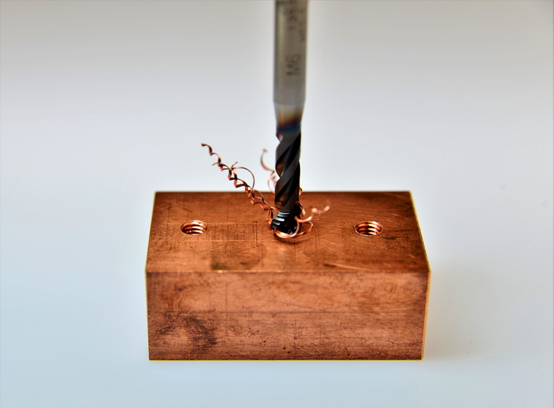 tool maker, text, metal construction, metalworking, indoors, work, studio shot, m6, metric thread, copy space, 5K, metric, no people, simplicity, wood
