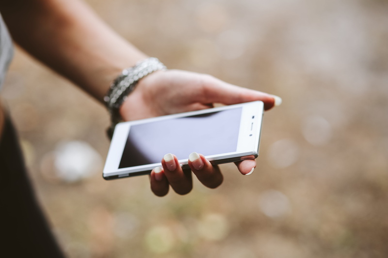 young, hands, screentouch, adult, tech, caucasian, digital Tablet, outdoors, 5K, phone, telephone, female, people, white, men, smartphone, women, portable information device