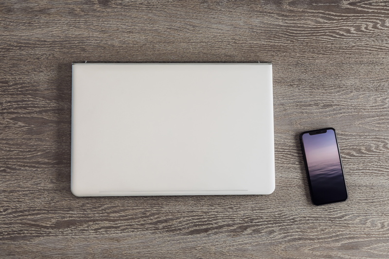 white color, blank, office, wood, wooden, smartphone, connection, phone, ict, iphone, apple, still life, wood - material, workspace, pc, workplace, paper